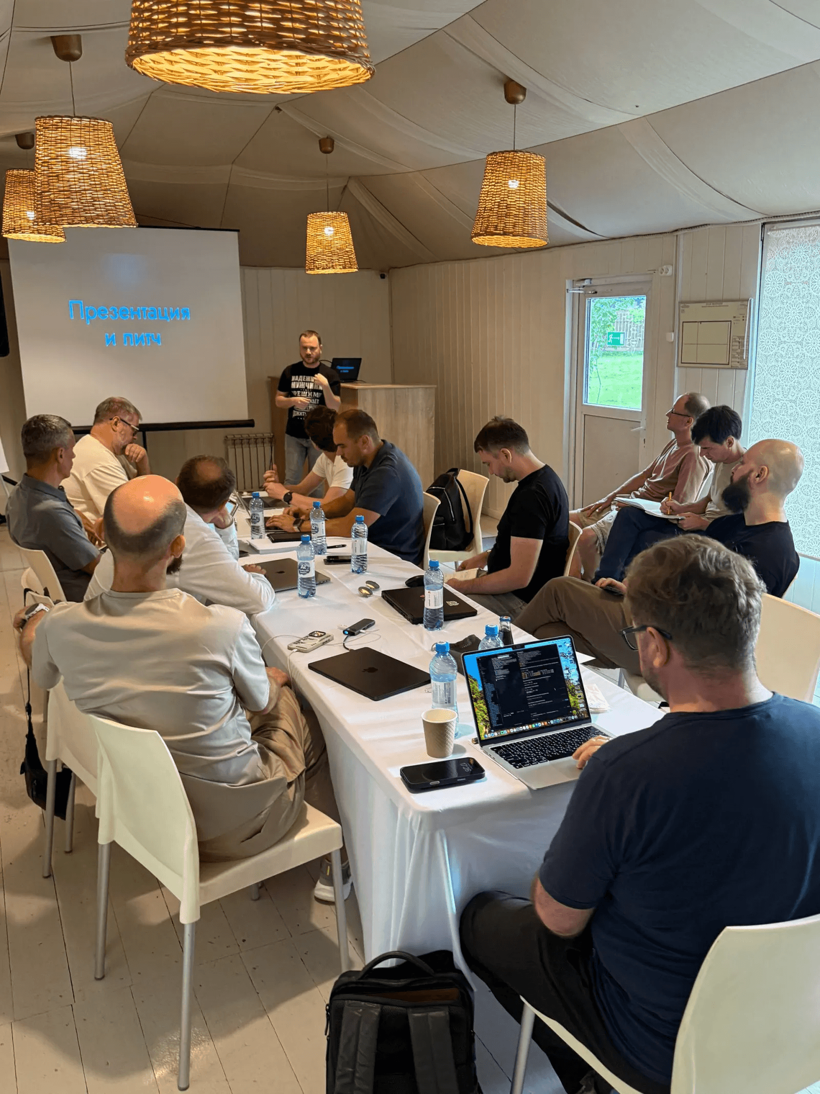 Рабочая сессия совета директоров ShareAI