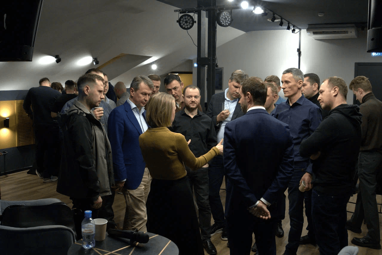 AI как руководитель продаж: контроль, аналитика и рост конверсии